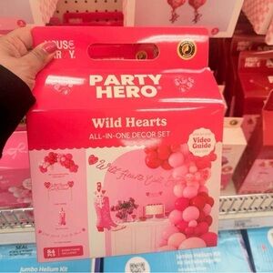 Wild Hearts Decor Set